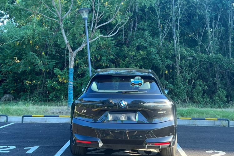 Used BMW iX 2022 xDrive40