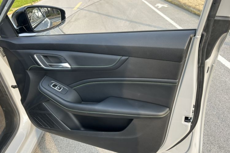 Used MG 6 2023 1.5T XLINE Shark-Hunting Edition Interior 11