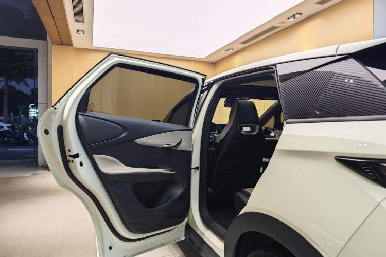 Used BYD Dolphin 2023 420 km Fashion Edition
