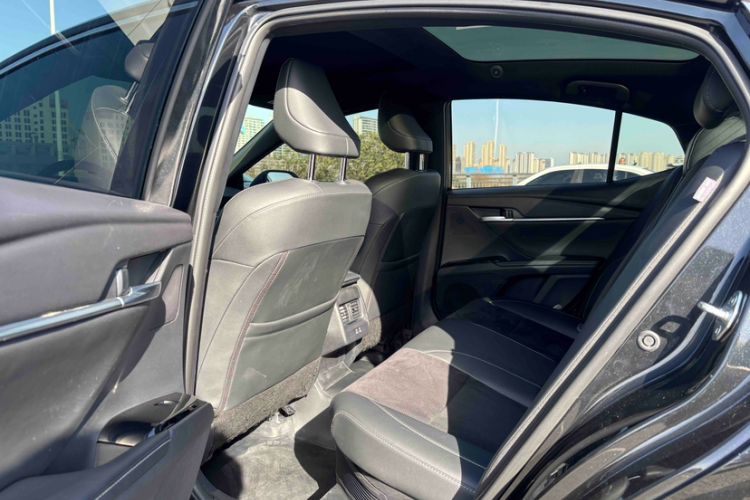 Used Toyota Camry 2024 Dual-Motor 2.5 HXS Sport Plus Edition
