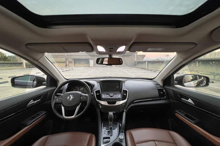 Used Dongfeng Fengdu MX5 2016 2.0L Automatic Flagship Edition