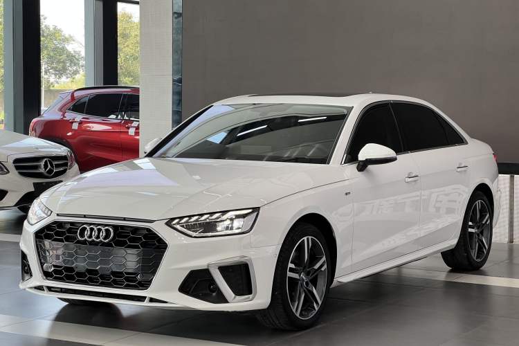 Used Audi A4L 2020 40 TFSI Luxury Dynamic Model
