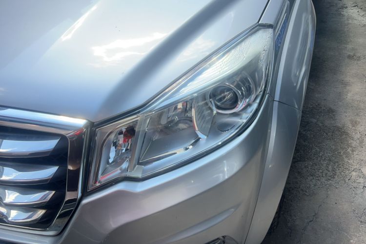 Used Great Wall Wingle 6 2014 2.0T Two-Wheel Drive Navigation Version 4D20B