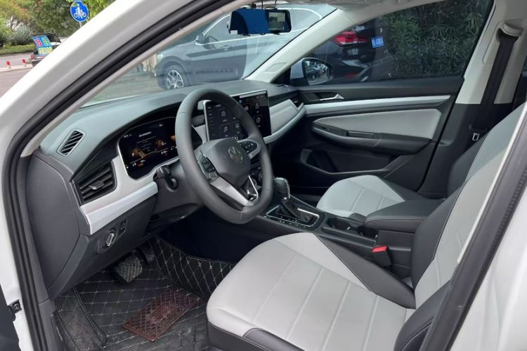 Used Volkswagen Bora 2025 280TSI DSG Comfort Edition
