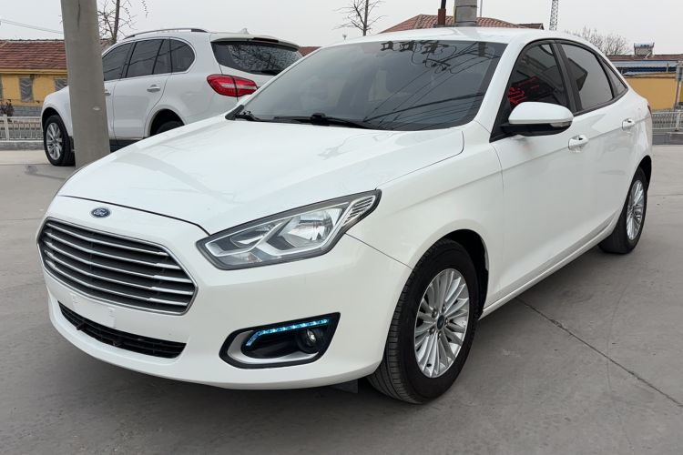 Used Ford Escort 2015 1.5L Manual Comfort Model