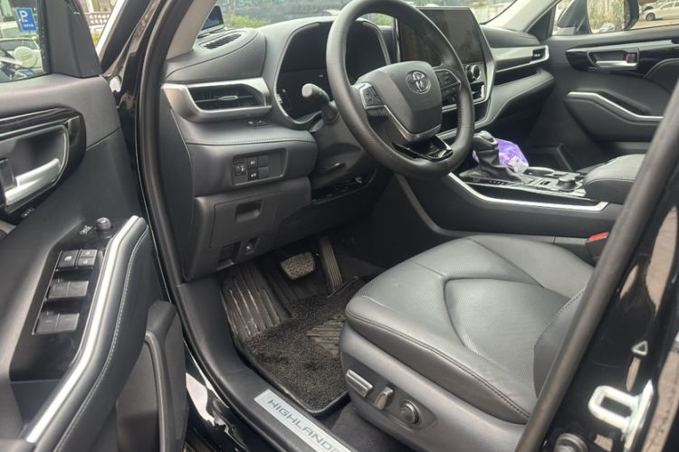 Used Toyota Highlander 2024 380T Four-Wheel Drive Luxury Version 7 Seats
