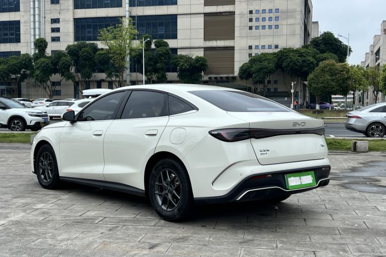 Used BYD Seal 06 New Energy 2024 DM-i 80KM Luxury Model
