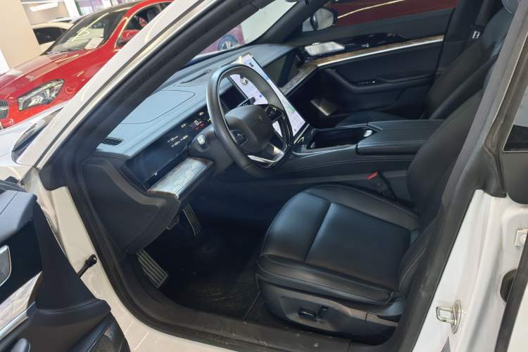 Used NETA S 2022 Extended-Range Version 1160 km Range Rear-Wheel-Drive Compact Edition