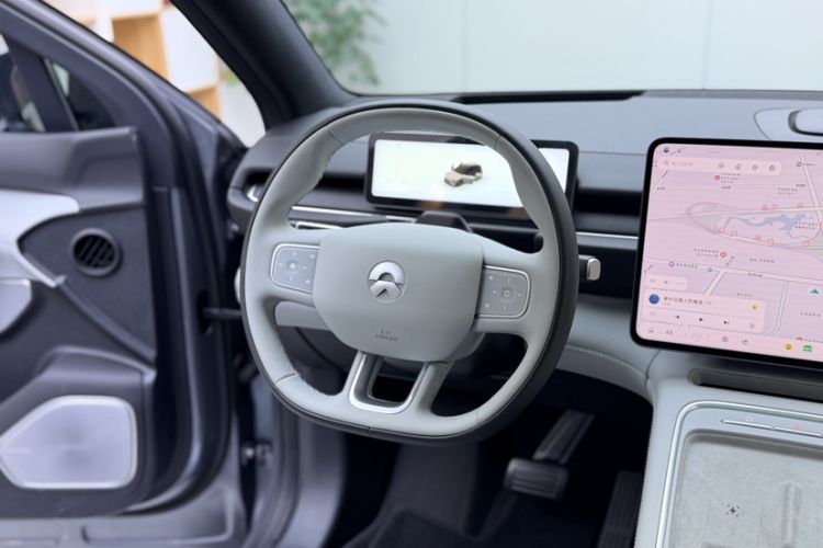 Used Nio ES6 2025 75 kWh
