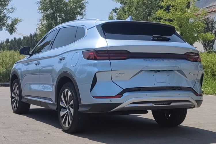 Used BYD Song PLUS New Energy 2023 Champion Edition EV 605KM Flagship PLUS