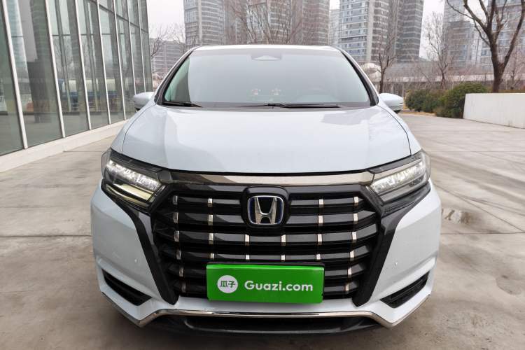 Used Honda Elysion 2024 2.0L eHEV Luxury Edition
