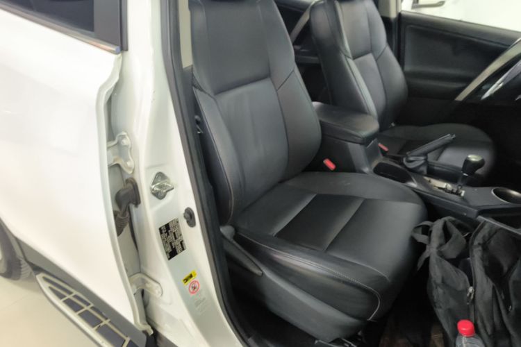 Used Toyota RAV4 2013 2.5L Automatic 4x4 Elite Edition
