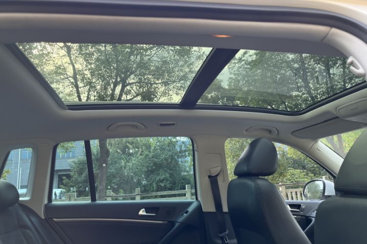 Used Volkswagen Tiguan L 2015 2.0 TSI Automatic All-Wheel Drive Flagship Edition