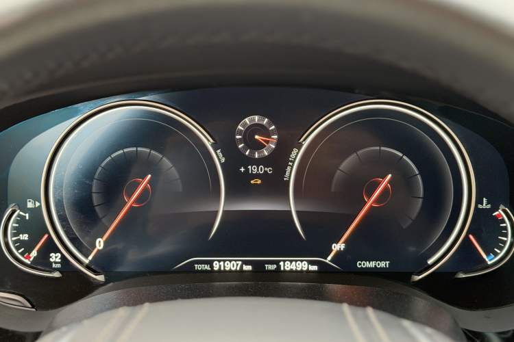 Used BMW 5 Series 2018 530Li Luxury Edition Premium Package
