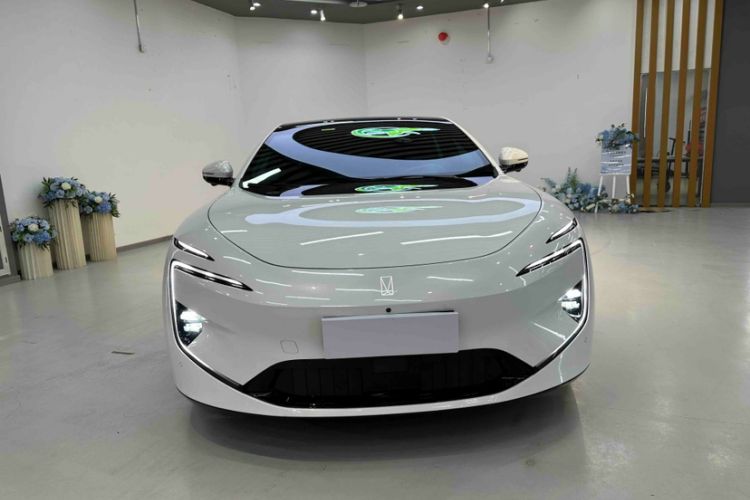 Used Avatr 12 2025 Max All-Electric Version