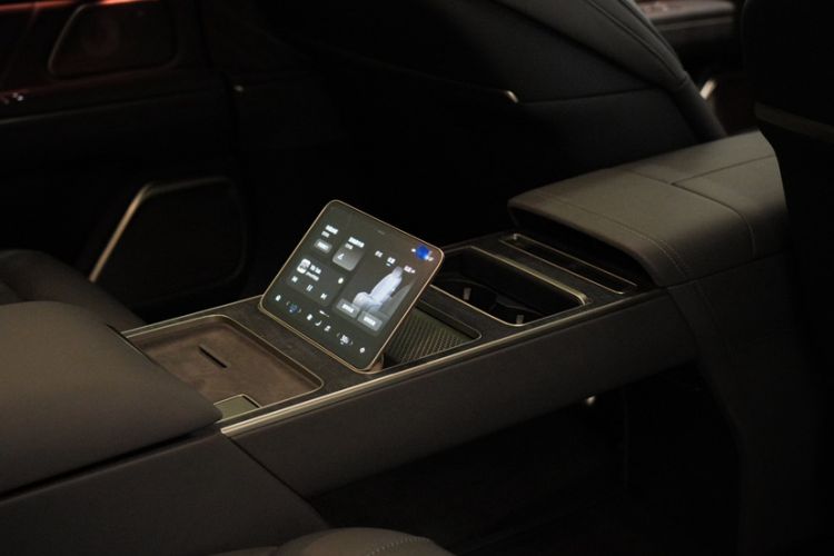 Used Nio ET9 2025 100 kWh