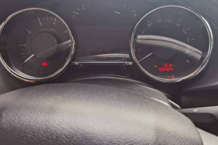 Used Peugeot 3008 2016 2.0L Automatic Classic Edition