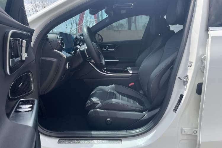 Used Mercedes-Benz C-Class 2022 Restyled C 200 L Sport Edition Interior 2