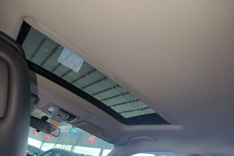 Used CHANGAN Eado DD 2023 Blue Whale NE 1.5T GDI DCT Luxury Edition Headliner