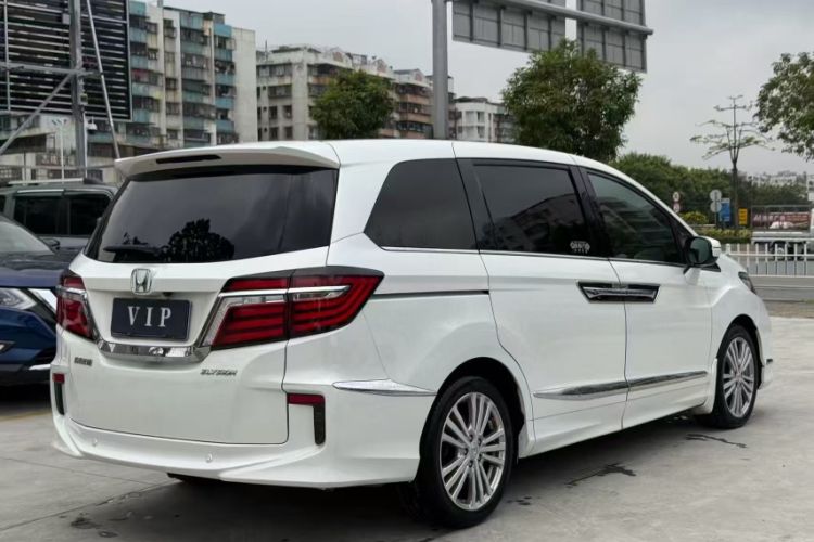 Used Honda Elysion 2016 2.4L Comfort Edition Exterior 2