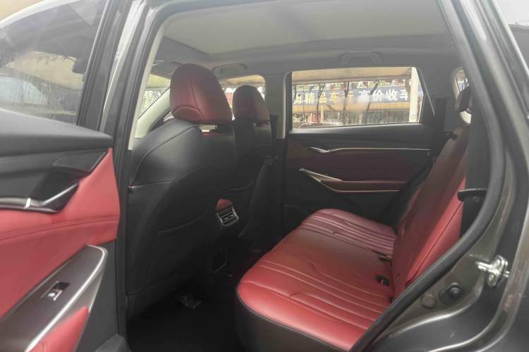 Used CHANGAN CS75 PLUS 2021 1.5T Automatic Luxury Version Interior 3