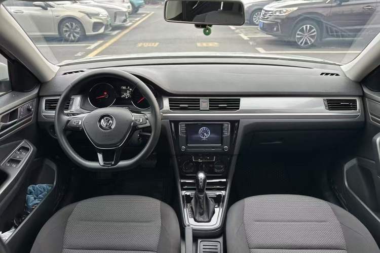 Used Volkswagen Bora 2019 Bora Legend 1.5L Automatic Leading Model China VI Standard Interior 3