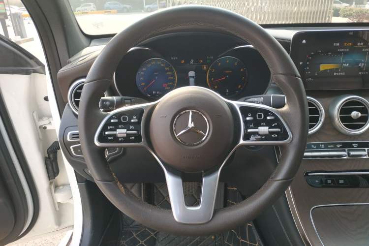 Used Mercedes-Benz GLC 2021 GLC 260 L 4MATIC Luxury Model
