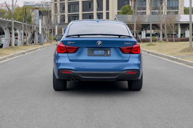 Used BMW 3 Series GT 2020 320i M Sport Night Edition
