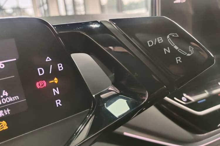 Used Volkswagen ID.4 CROZZ 2024 PRIME