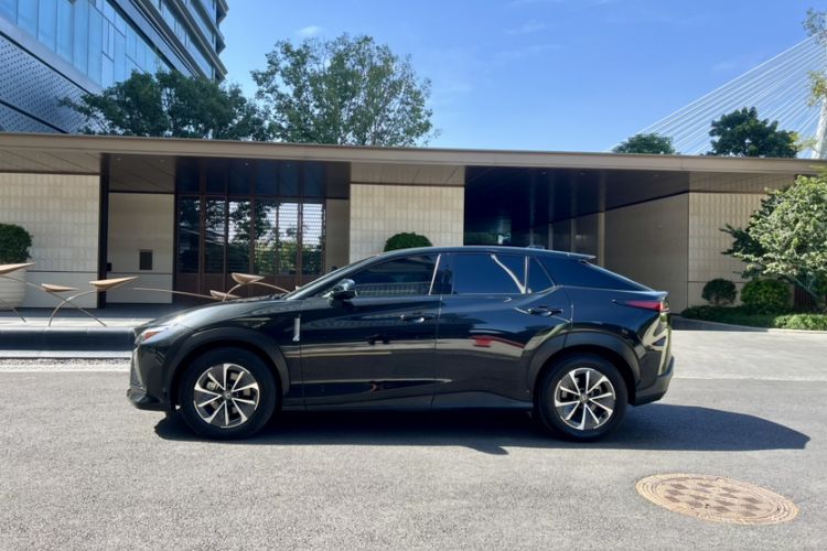 Used Lexus RZ 2023 450e All-Wheel Drive Luxury Edition
