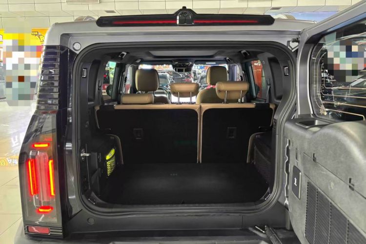 Used JETOUR Traveler 2023 2.0T All-Wheel Drive CrossPRO+ Interior 9