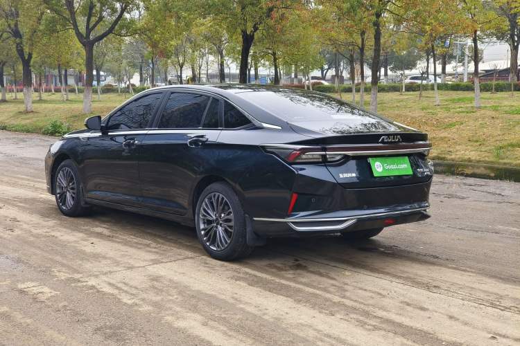 Used Dongfeng Aeolus Yixuan MAX 2023 1.5T Ultra-Stylish Trendsetting Dad Edition
