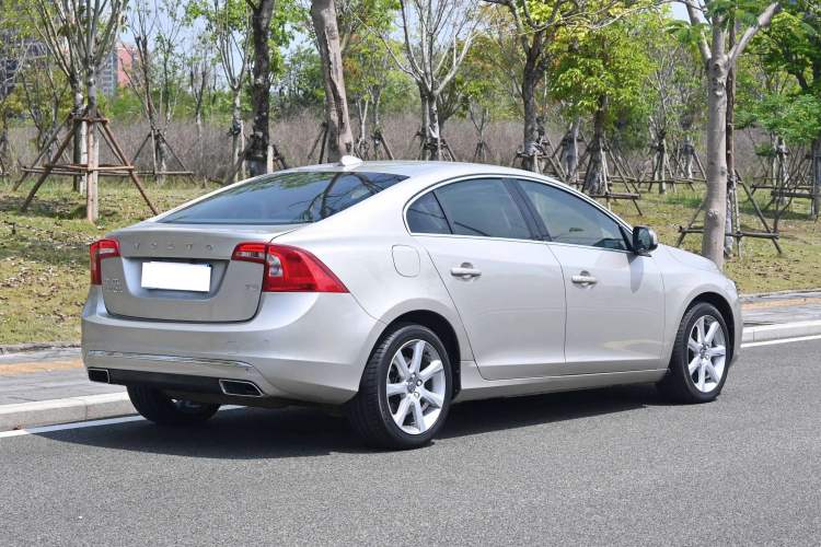 Used Volvo S60 2017 S60L T5 Intelligent Drive Edition Exterior 7