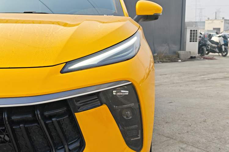 Used FORTHING T5 EVO 2021 1.5TD DCT Starry Edition Heatwave
