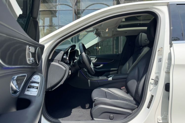 Used Mercedes-Benz C-Class 2019 Restyled C 260 L Sport Edition Interior 12