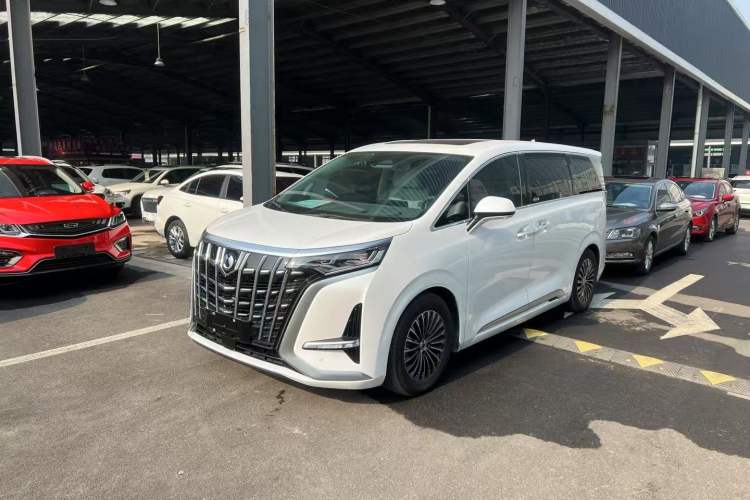 Used Denza D9 2022 DM-i 970 Four-Wheel Drive Flagship Model