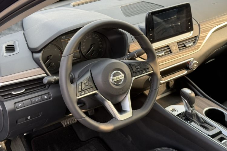 Used Nissan Teana 2021 2.0L XL Comfort Edition Interior 2