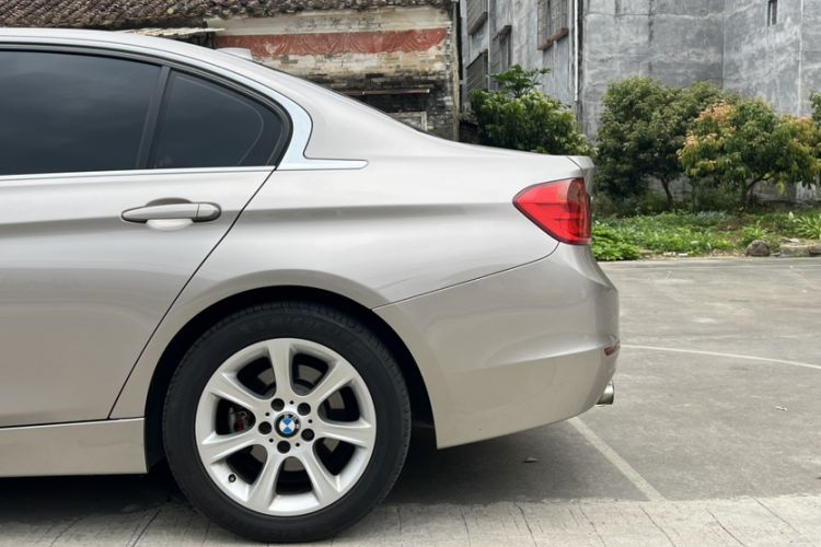 Used BMW 3 Series 2015 328Li Fashion Model
