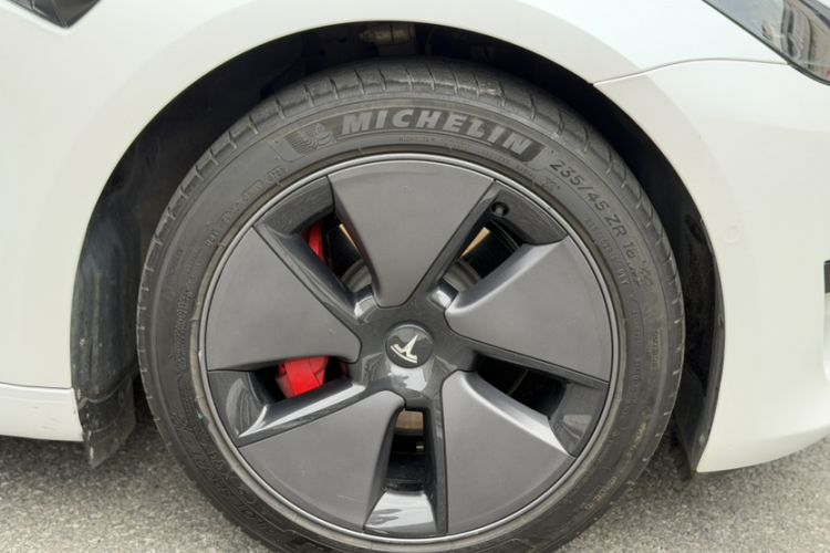 Used Tesla Model 3 2022 Rear-Wheel-Drive Version Exterior 6