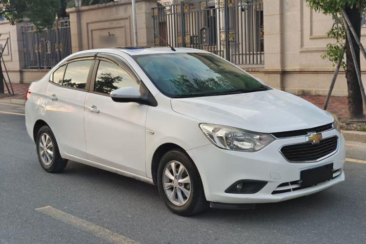 Used Chevrolet Sail 2015 Sail 3 1.5L AMT Happiness Sunroof Edition