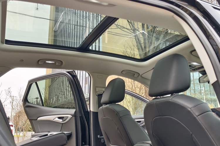 Used Buick Envision 2025 25T Entry-Grade Platinum Edition