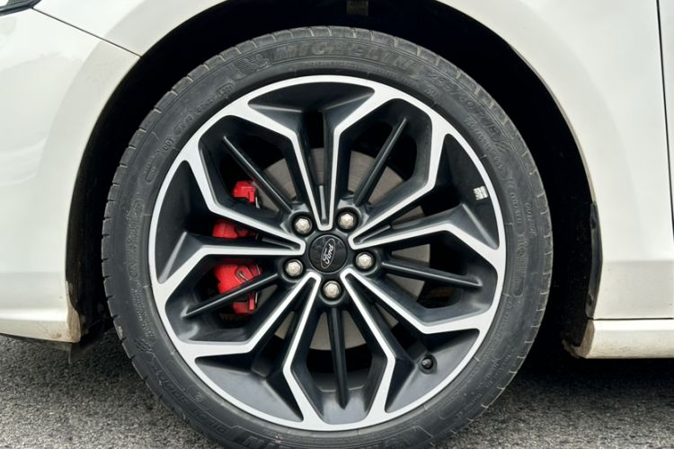 Used Ford Focus 2021 Sedan EcoBoost 180 Automatic ST Line