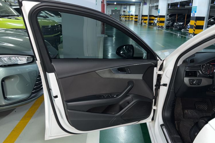 Used Audi A4L 2019 40 TFSI Ambition China VI