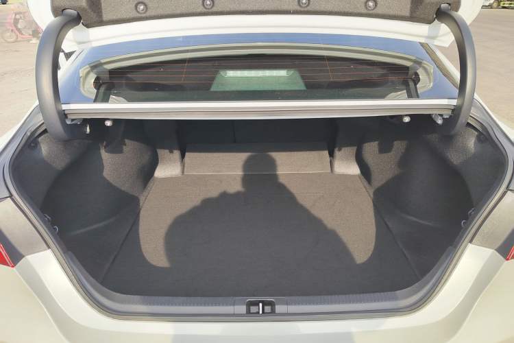 Used Toyota Camry 2021 2.5G Luxury Edition Interior 9