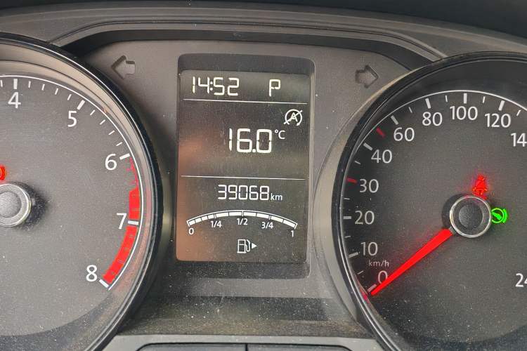 Used Volkswagen Lavida 2019 Lavida Start 1.5L Automatic Trendy Version China VI Standard Odometer Close Up