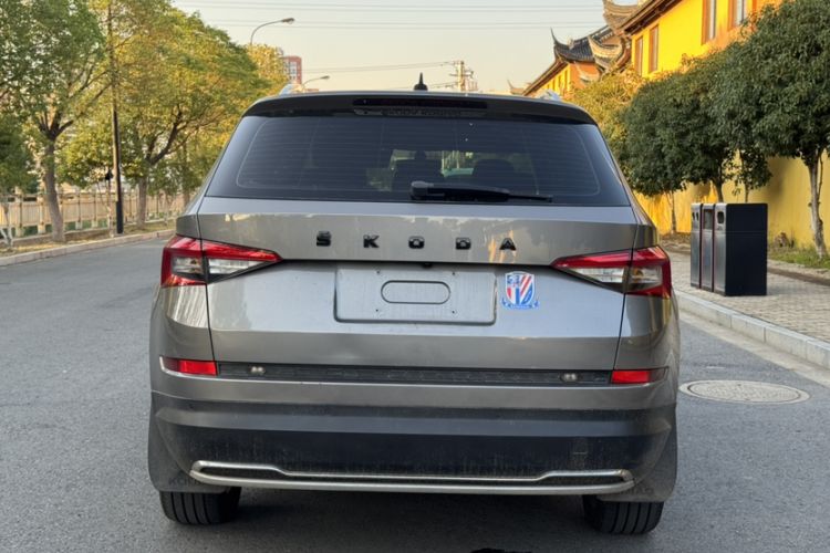 Used Skoda Kodiaq 2019 Facelifted TSI330 7-Seater Two-Wheel-Drive Luxury Enjoyment Edition China VI Standard