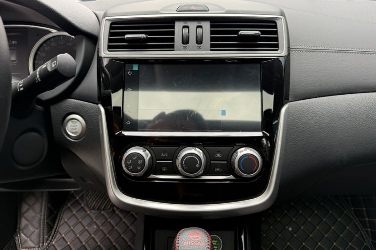 Used Nissan Tiida 2023 1.6L CVT Smart Drive Version Interior 2