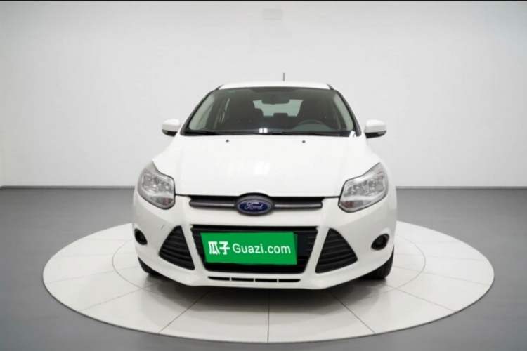 Used Ford Focus 2012 Sedan 1.6L Automatic Fashion Edition
