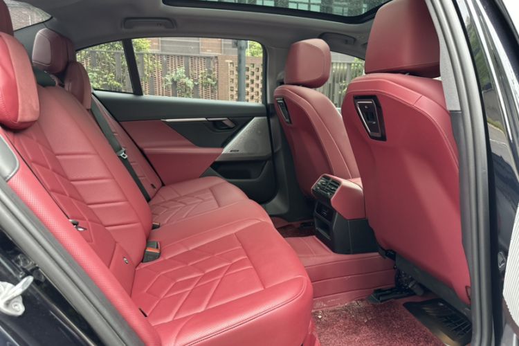 Used BMW 5 Series 2024 530Li Leading Model M Sport Package
