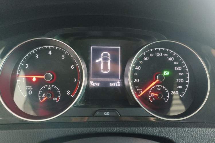 Used Volkswagen Golf 2018 230TSI Automatic Luxury Version